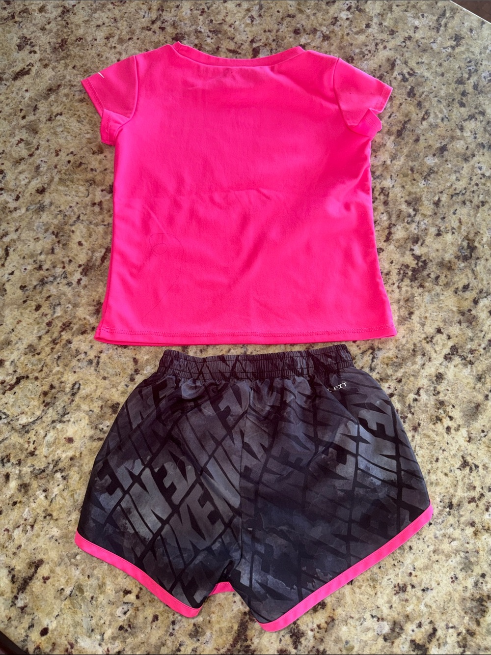 Nike Pink and Black Girls' Active Set - Picture 6 of 10